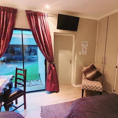 The Spare Bedroom Unit 1 Harrismith Exterior photo